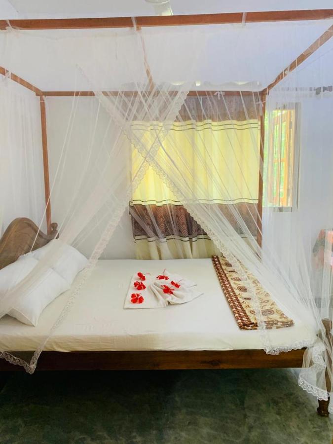 White Heaven Villa Unawatuna Esterno foto