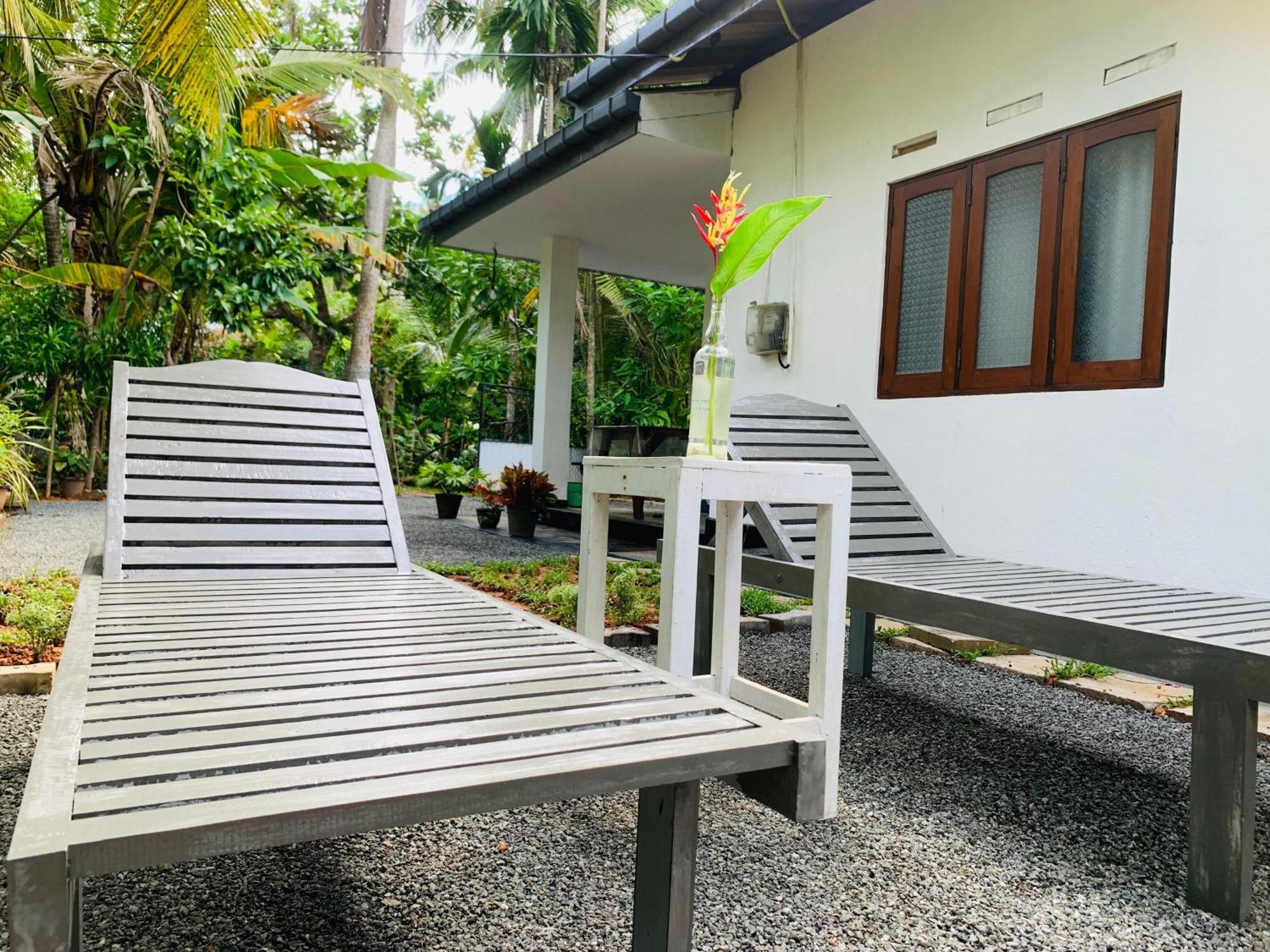 White Heaven Villa Unawatuna Esterno foto