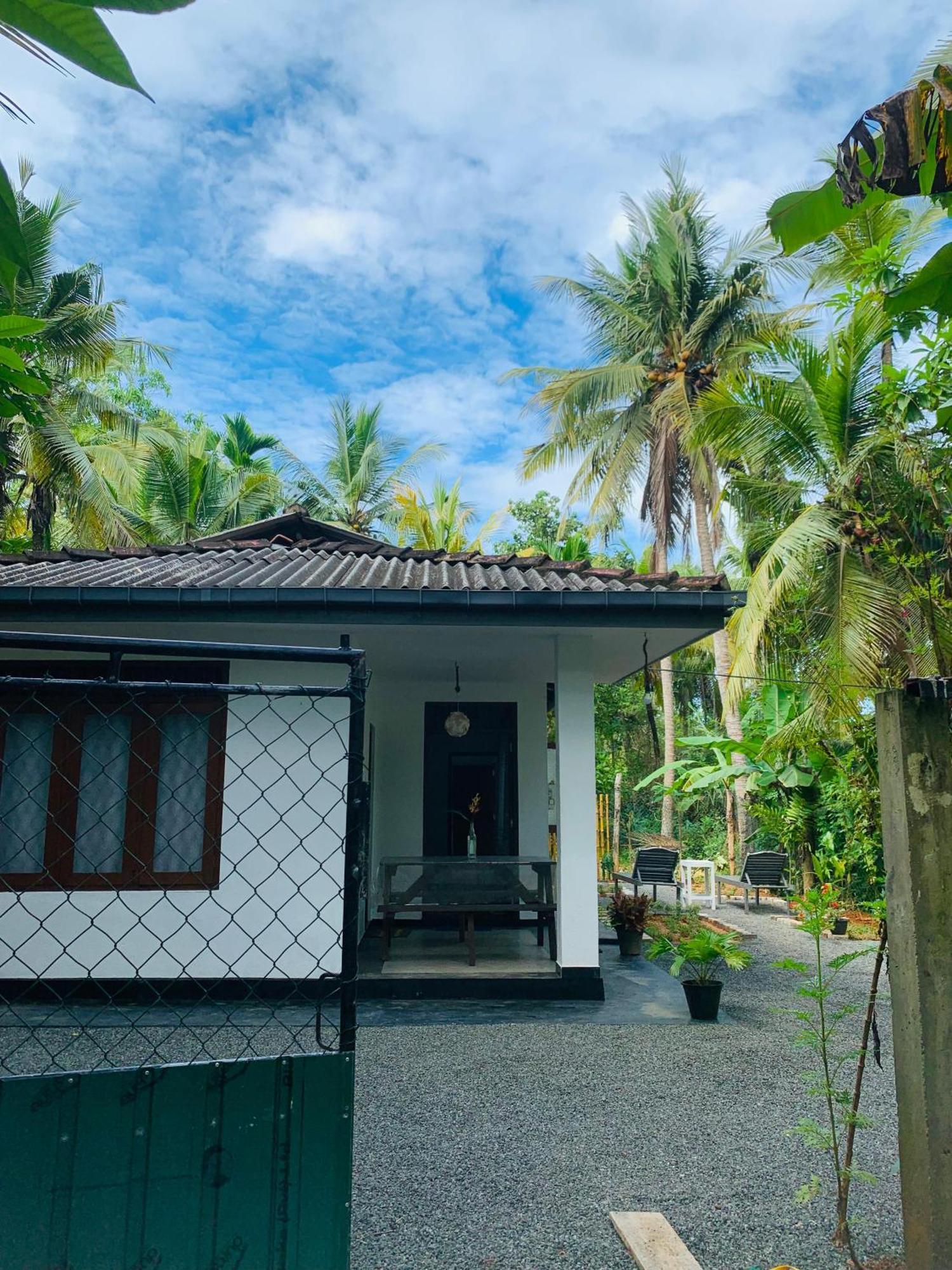 White Heaven Villa Unawatuna Esterno foto
