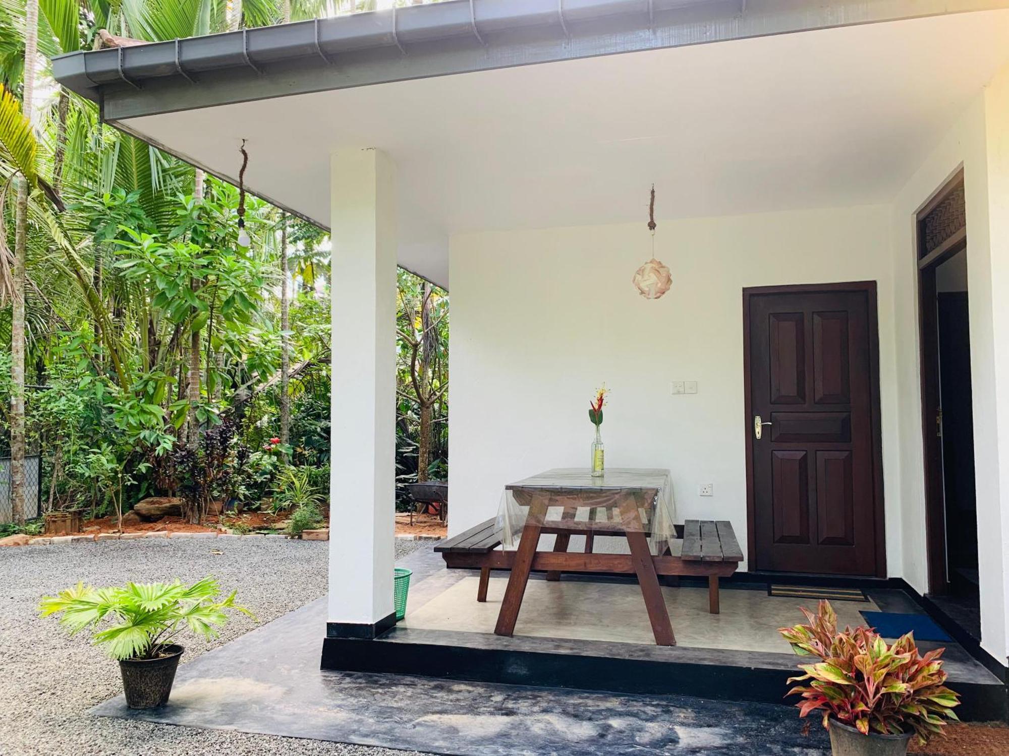 White Heaven Villa Unawatuna Esterno foto